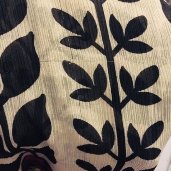 Coco & Chase | Tunic | Sleeveless Tunic - Picture 8 of 8